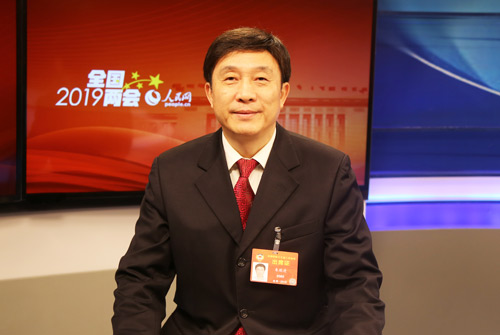 朱晓进委员:可将公共文化服务纳入各省乡村振